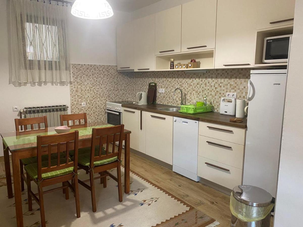 Apartment Ajna Сараєво Екстер'єр фото